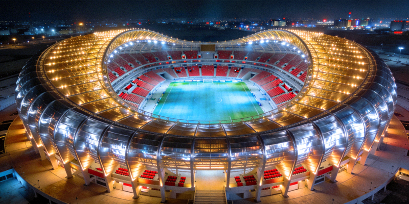世界杯比赛场馆全景 - 卢赛尔体育场夜间灯光效果